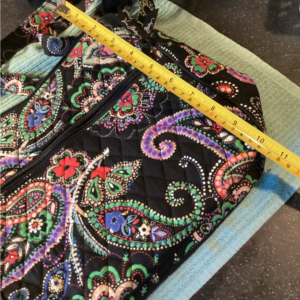 Vintage Vera Bradley crossbody. - Picture 5 of 8